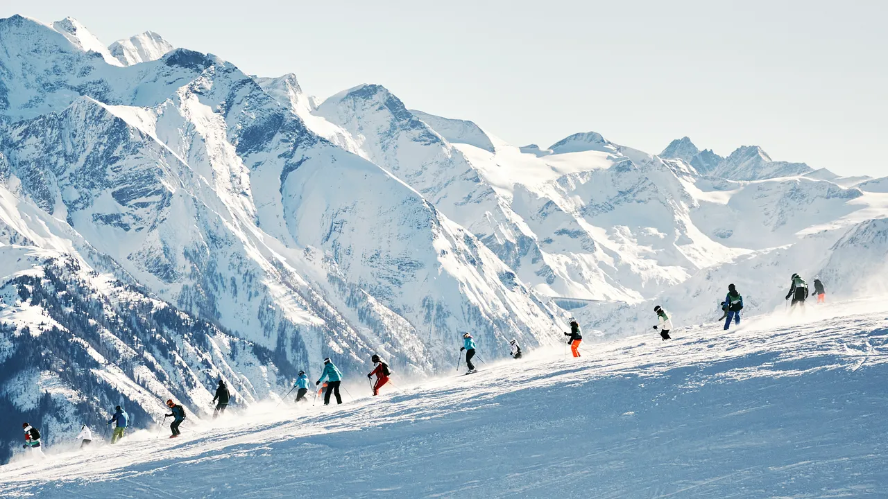 The Best Skiing Destinations in Europe and North America