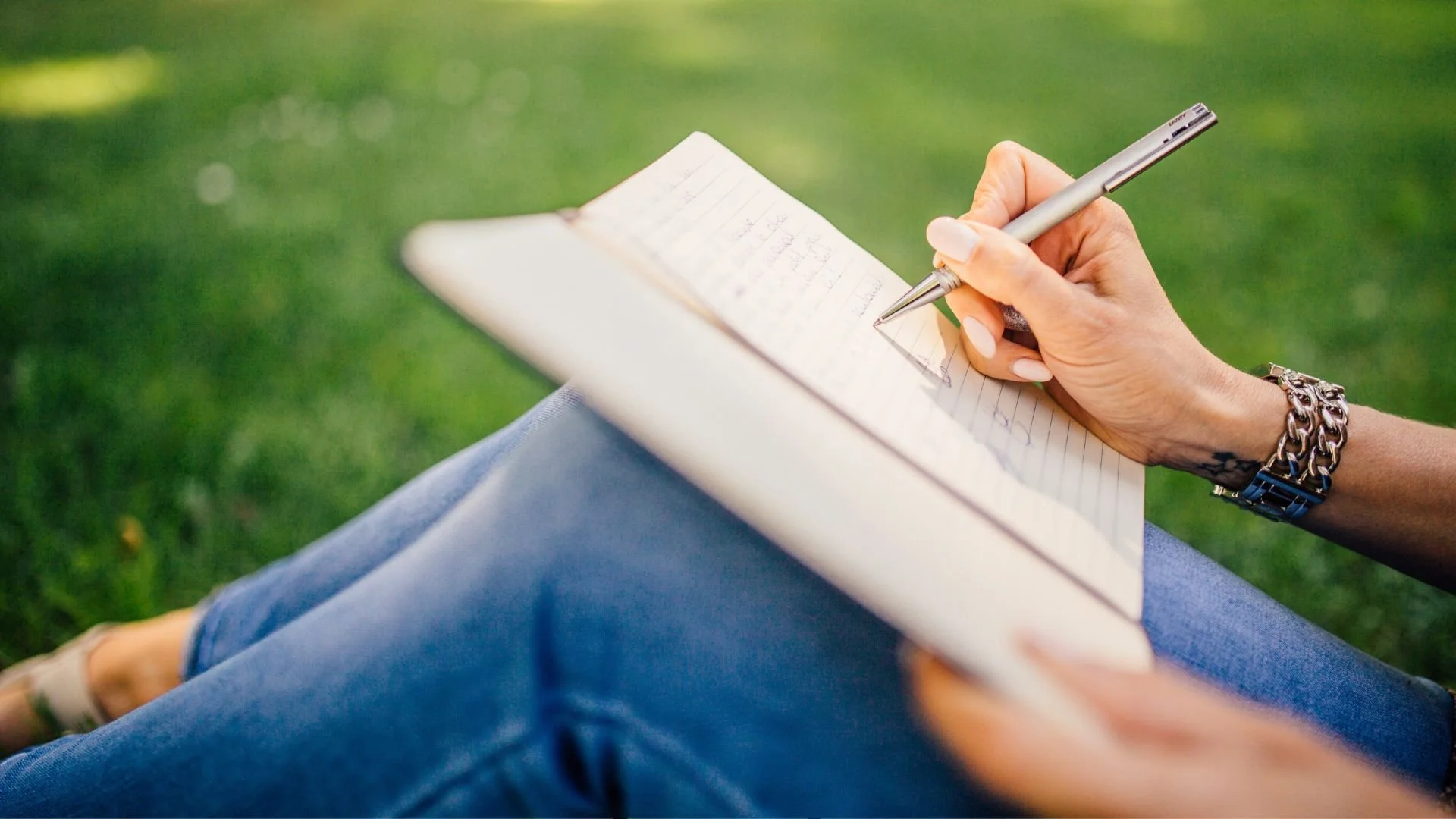 Journaling for Mental Clarity and Emotional Health